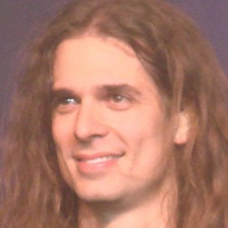 Kiko Loureiro Kiko Loureiro