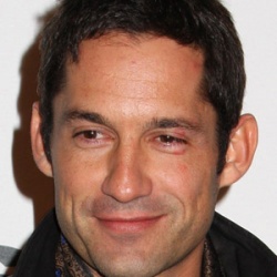Enrique Murciano Enrique Murciano