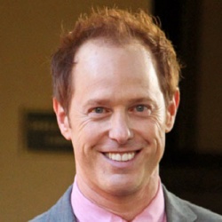 Raphael Sbarge