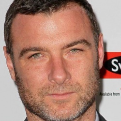 Liev Schreiber