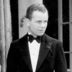 Regis Toomey Regis Toomey
